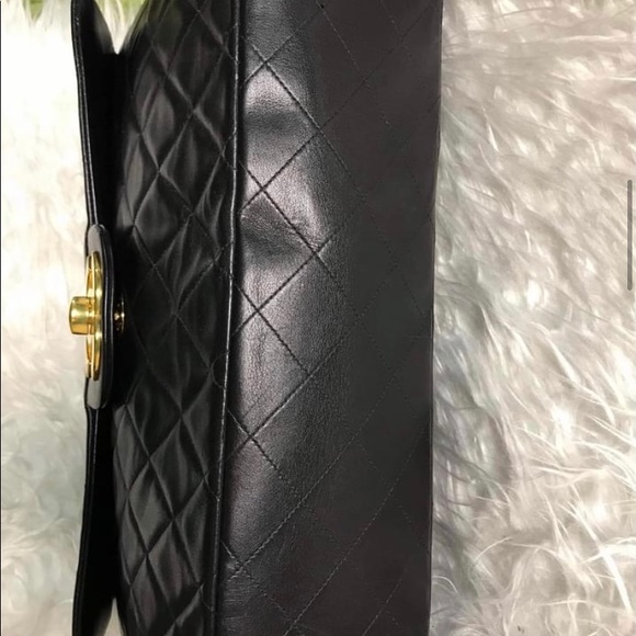 Chanel jumbo vintage flap lambskin bag - Picture 7 of 15